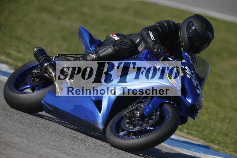 /Archiv-2024/02 29.01.-02.02.2024 Moto Center Thun Jerez/Gruppe gruen-green/99